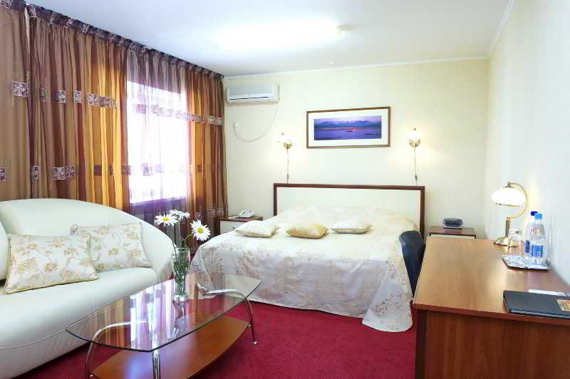 Raziotel Kryvyi Rih Krivoy Rog Exterior foto